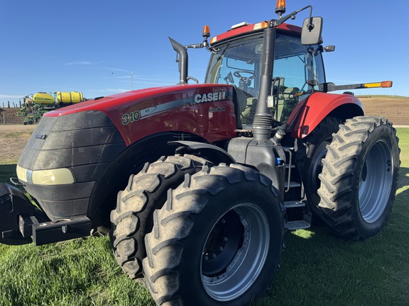  Case IH Magnum 310