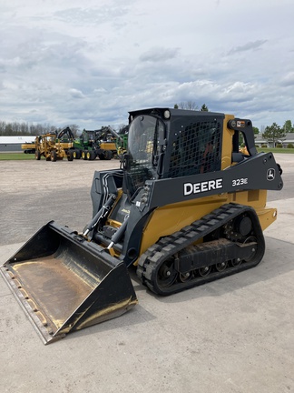 Photo of a 2018 John Deere 323E