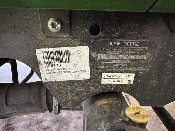 Photo of 2022 John Deere 2025R