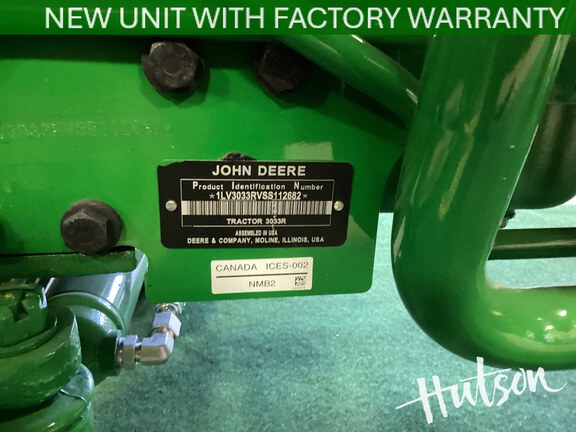 Photo of 2025 John Deere 3033R