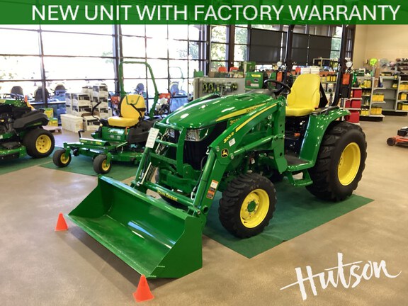 Photo of 2025 John Deere 3033R