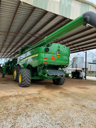 2022 John Deere S780