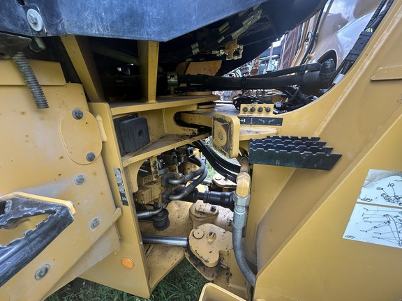 2018 Caterpillar 938M