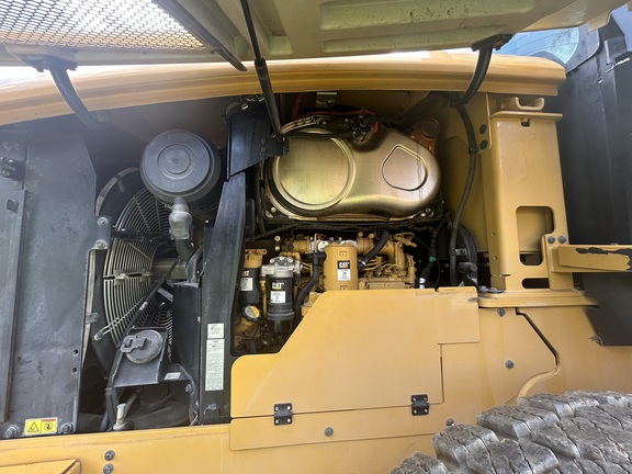 2018 Caterpillar 938M