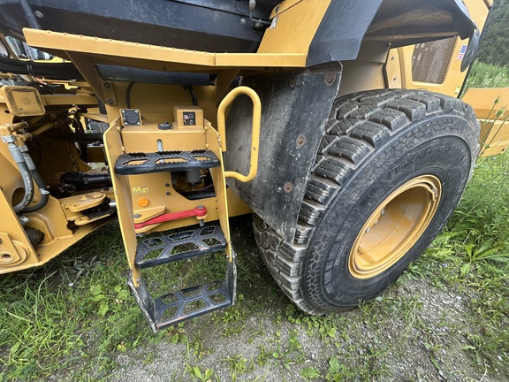 2018 Caterpillar 938M