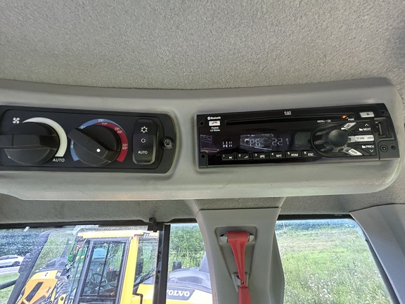 2018 Caterpillar 938M