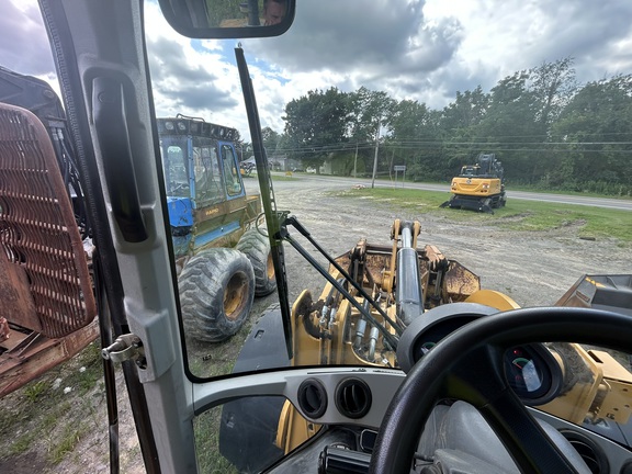 2018 Caterpillar 938M