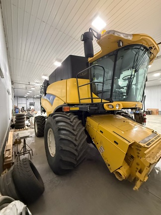 2011 New Holland CR9080 - Photo10