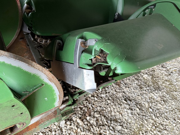 Photo of 2019 John Deere 712FC