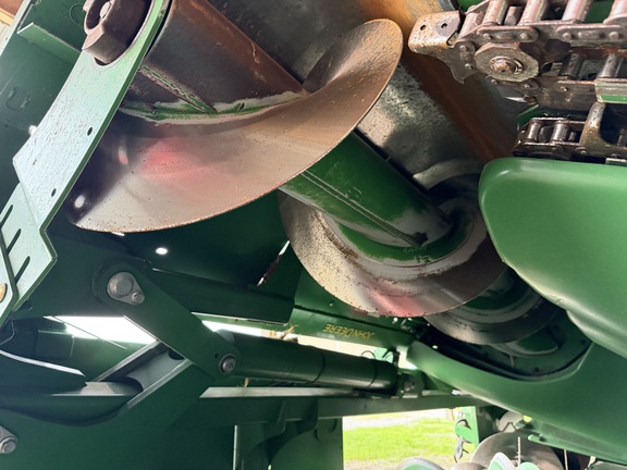 Photo of 2019 John Deere 712FC