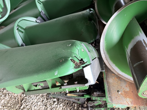 Photo of 2019 John Deere 712FC