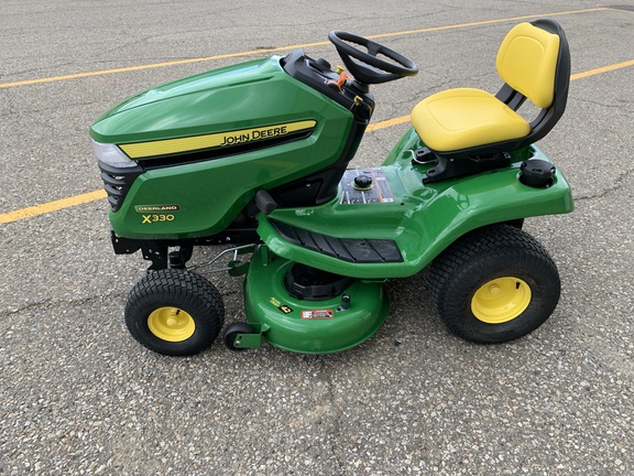 Used 2025 John Deere X330 Lawn & Garden Tractors at Horizon Ag & Turf in Edmonton West, AB - Photo1