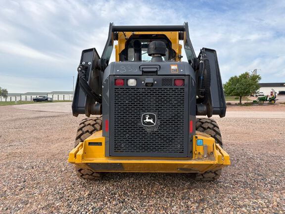 2024 John Deere 330G