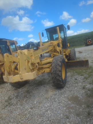 Photo of 1999 New Holland RG-140