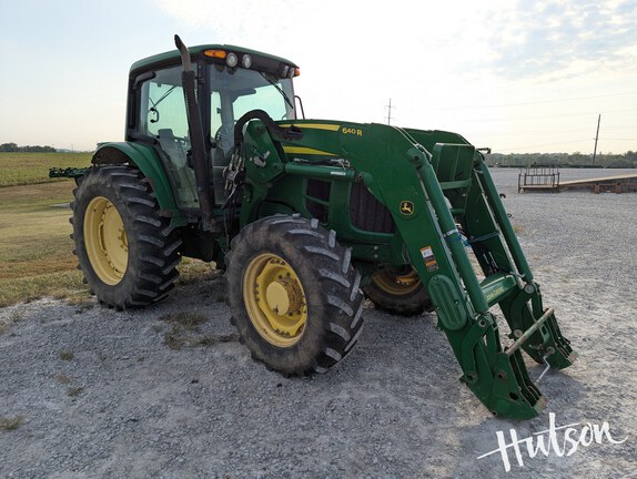 Photo of 2011 John Deere 7130 Premium