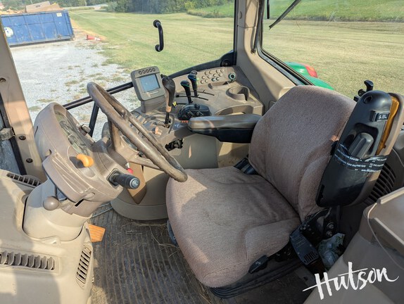 Photo of 2011 John Deere 7130 Premium