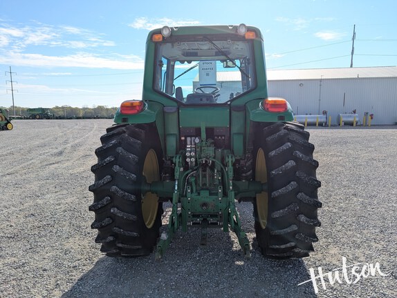 Photo of 2011 John Deere 7130 Premium