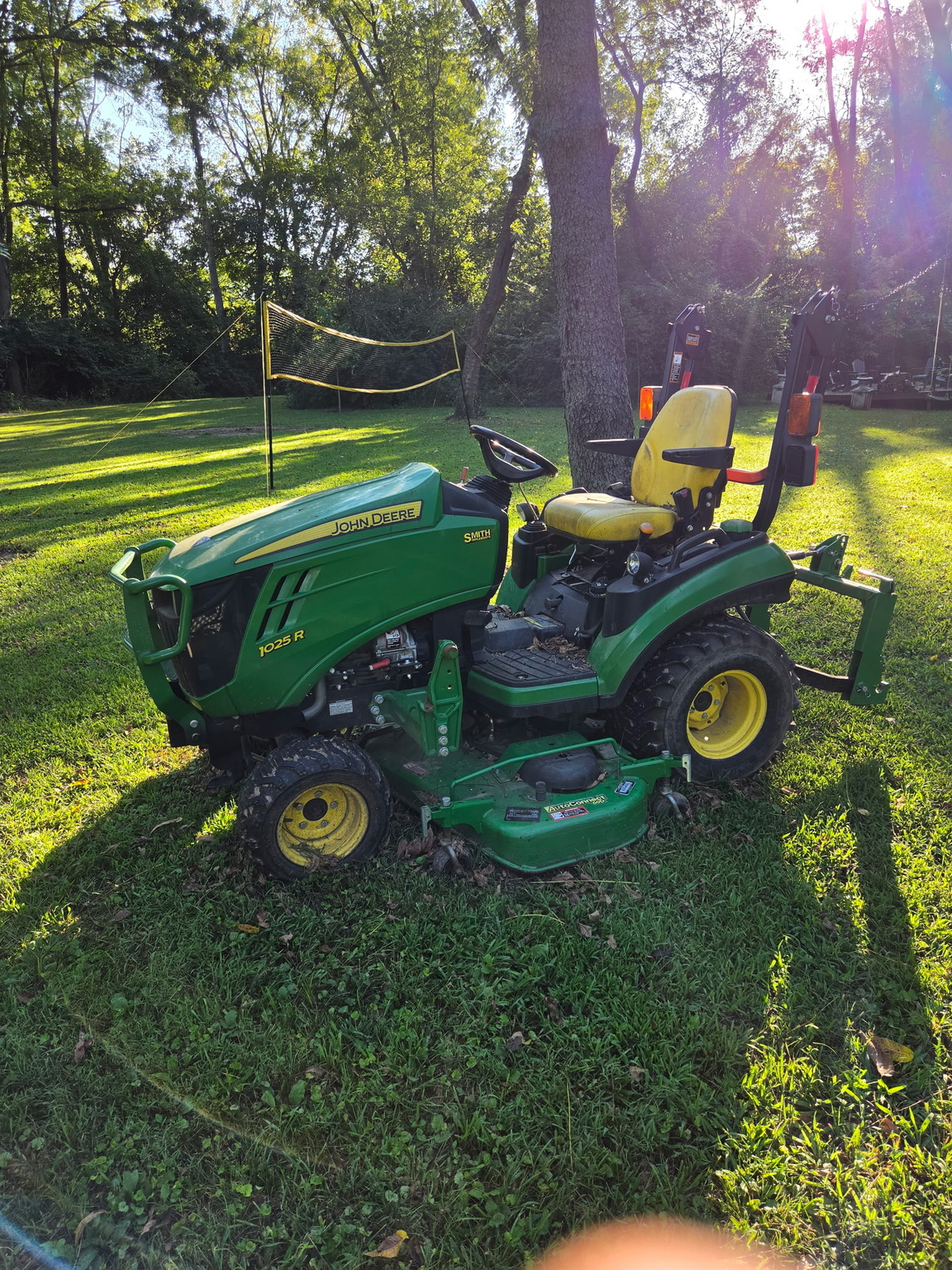 Used 2016 John Deere 1025R Compact Utility Tractors at Koenig Equipment in Franklin, IN - PhotoXL0