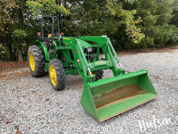 Photo of 2024 John Deere 5060E