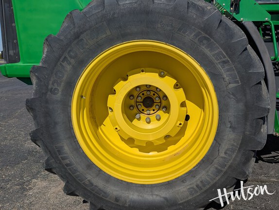 Photo of 2000 John Deere 9300