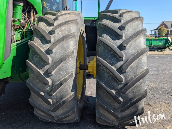 Photo of 2000 John Deere 9300