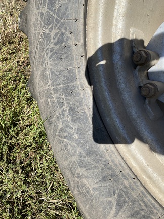  Case Farmall 110C - Photo13