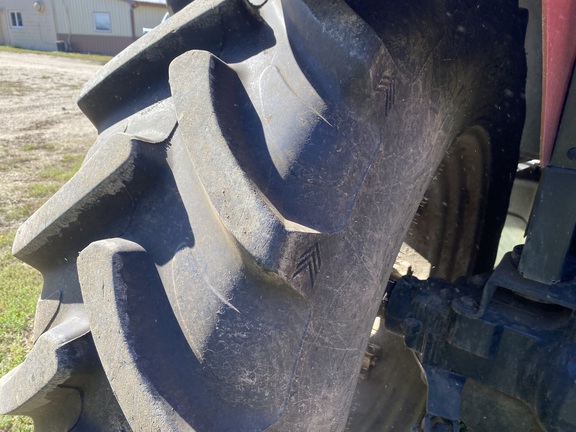  Case Farmall 110C - Photo19