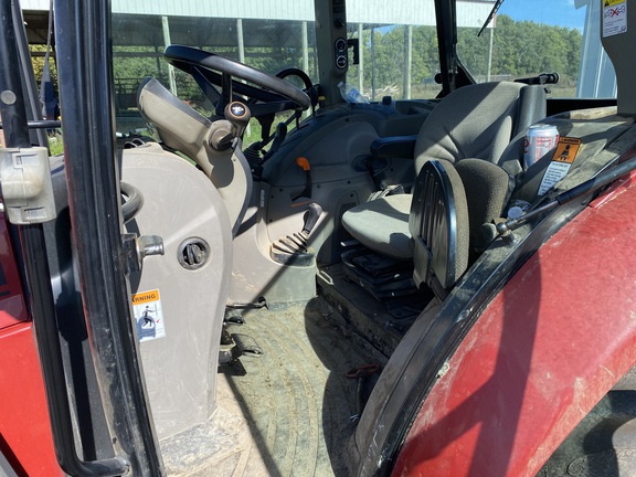  Case Farmall 110C - Photo20
