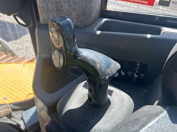 2023 John Deere 1050K