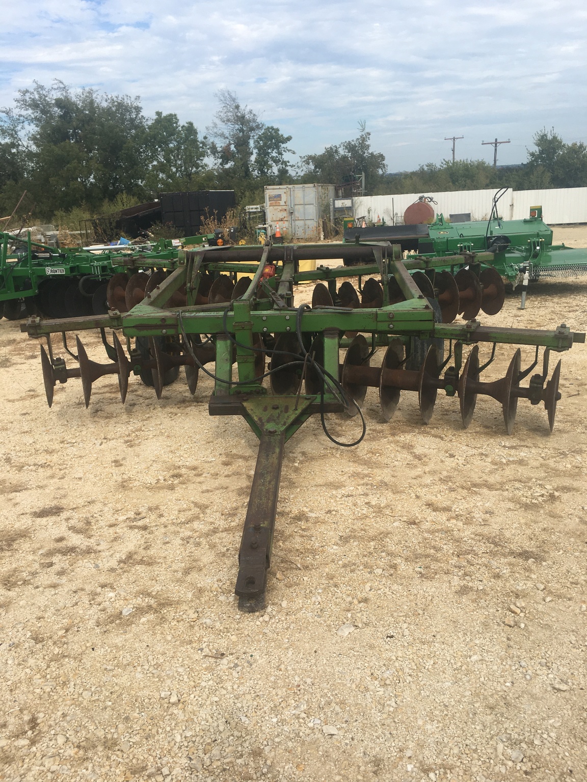 John Deere 4000 Image 1