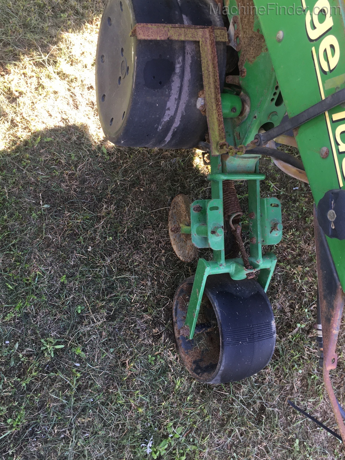 2004 John Deere 1720 Image 5