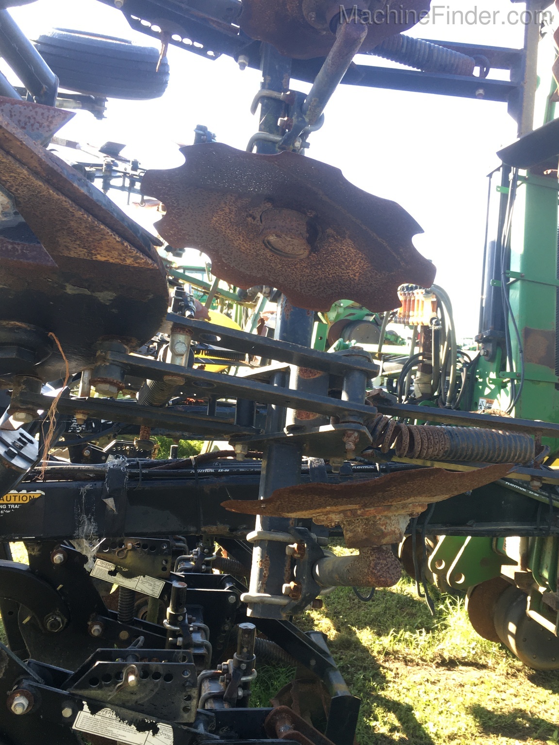 2004 John Deere 1720 Image 4