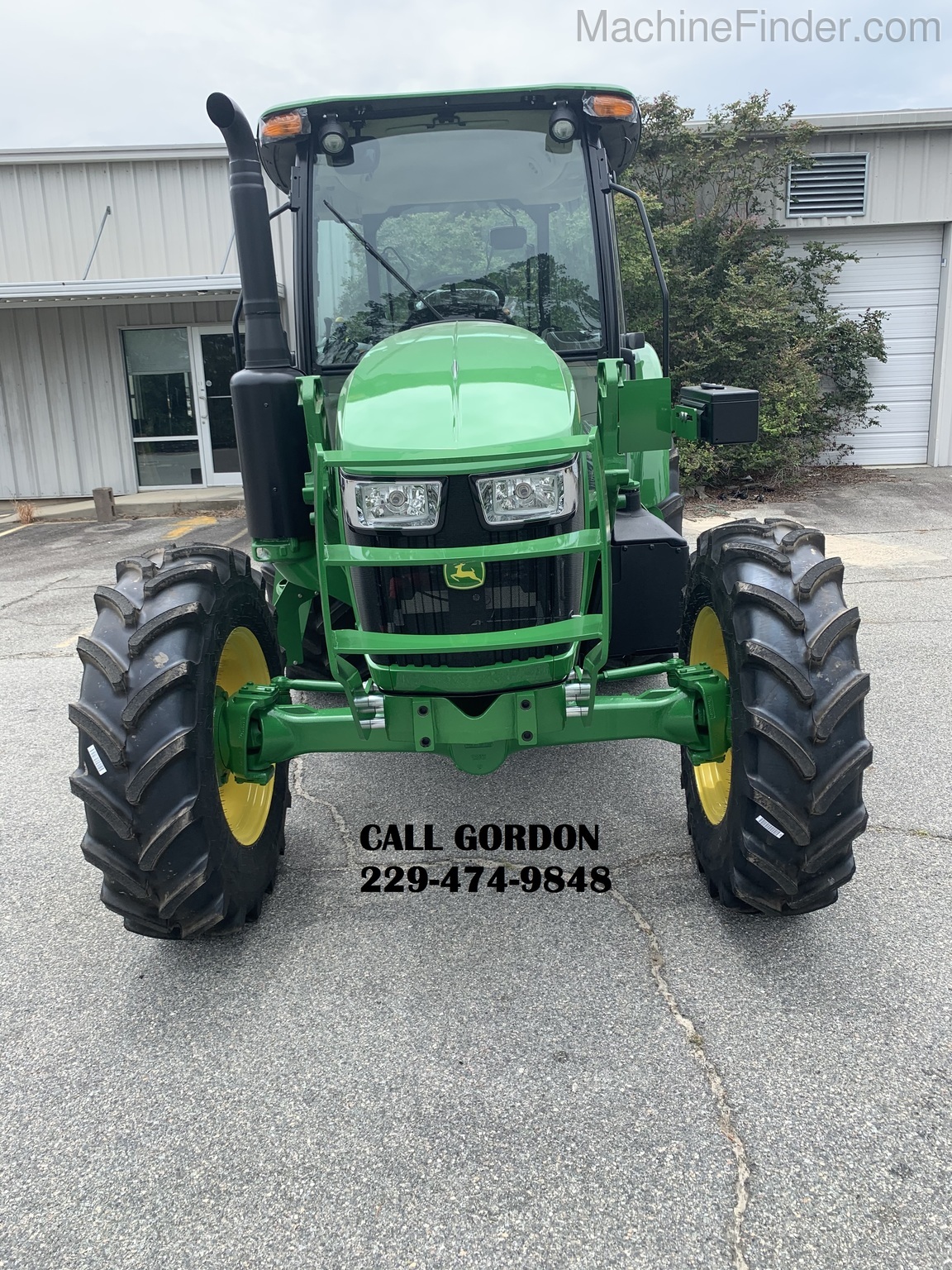 2020 John Deere 5115M Image 2