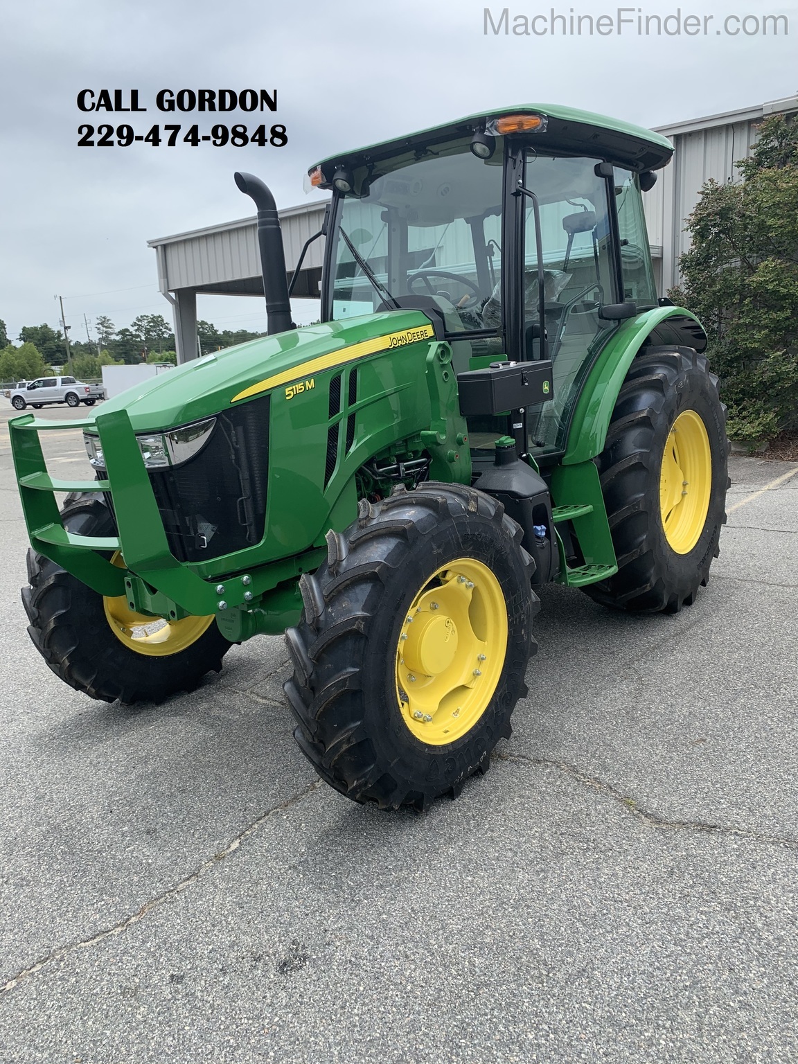 2020 John Deere 5115M Image 1