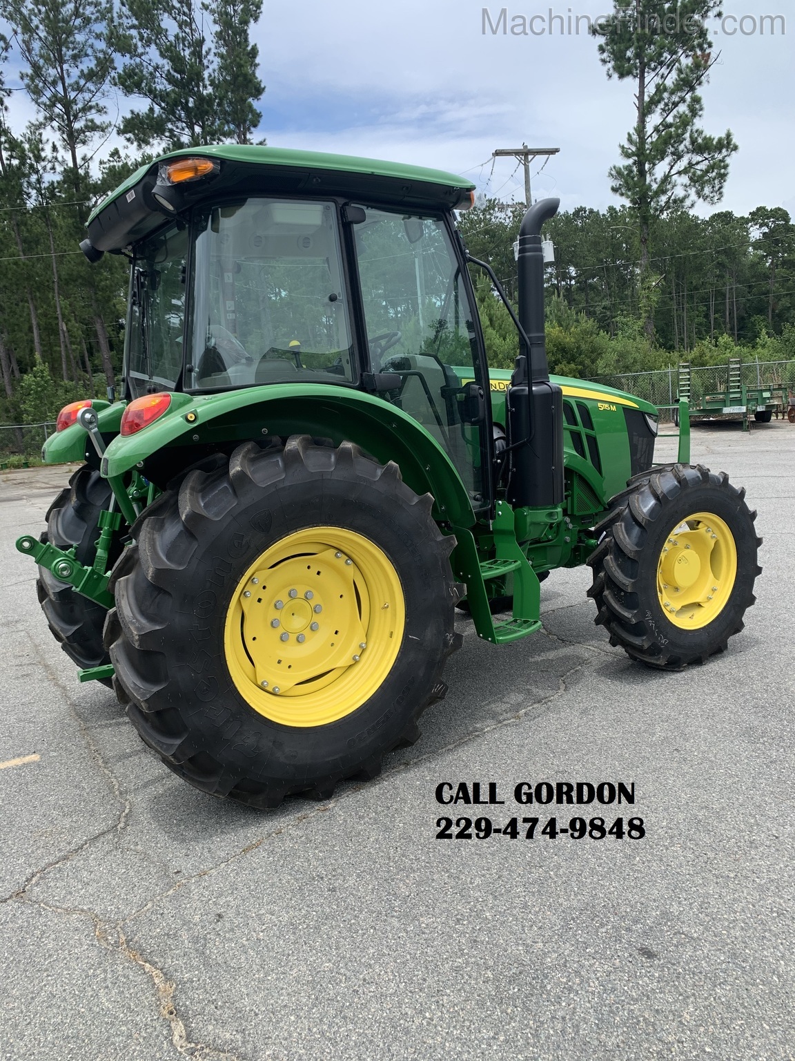 2020 John Deere 5115M Image 6