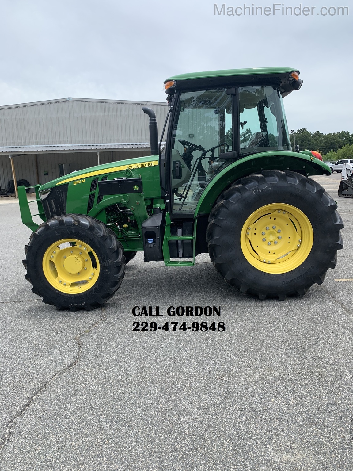 2020 John Deere 5115M Image 3