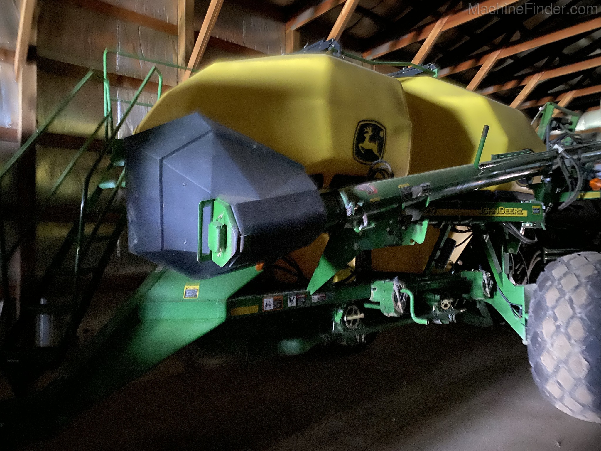 2009 John Deere 1910 Image 4