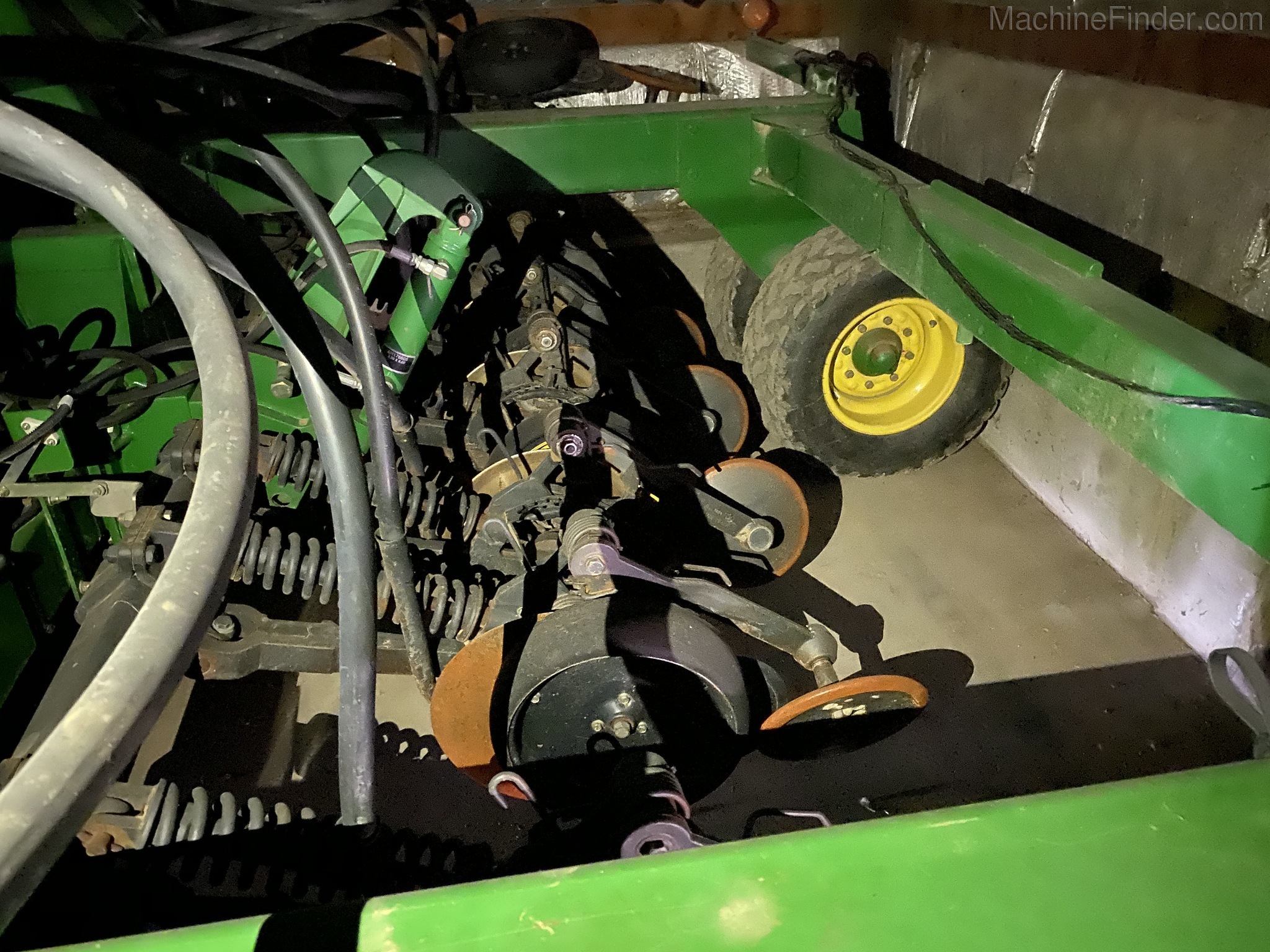 2009 John Deere 1910 Image 5