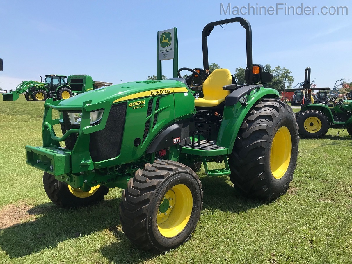 2020 John Deere 4052M Heavy Duty Image 1