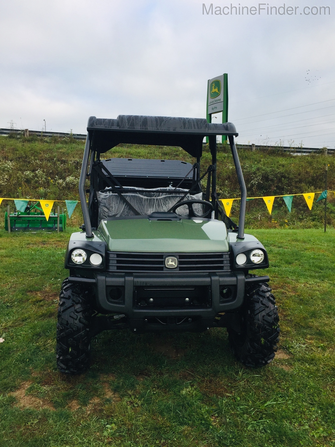 2021 John Deere XUV825M S4 Image 2