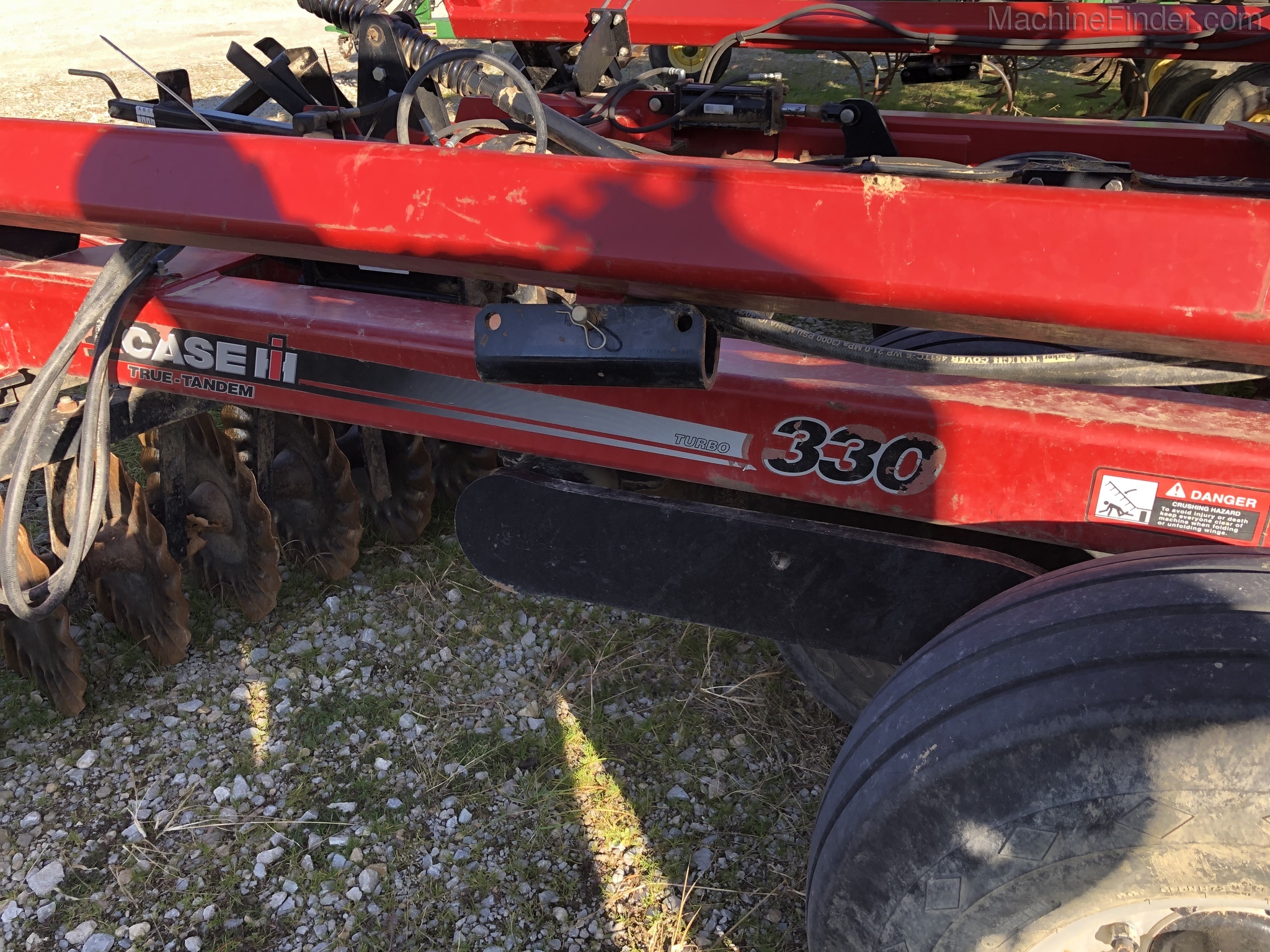 2011 Case IH 330 Image 6