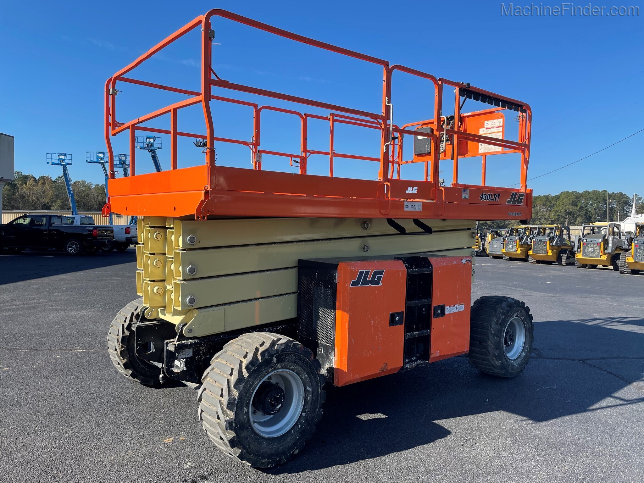 2018 JLG 430LRT Image 3