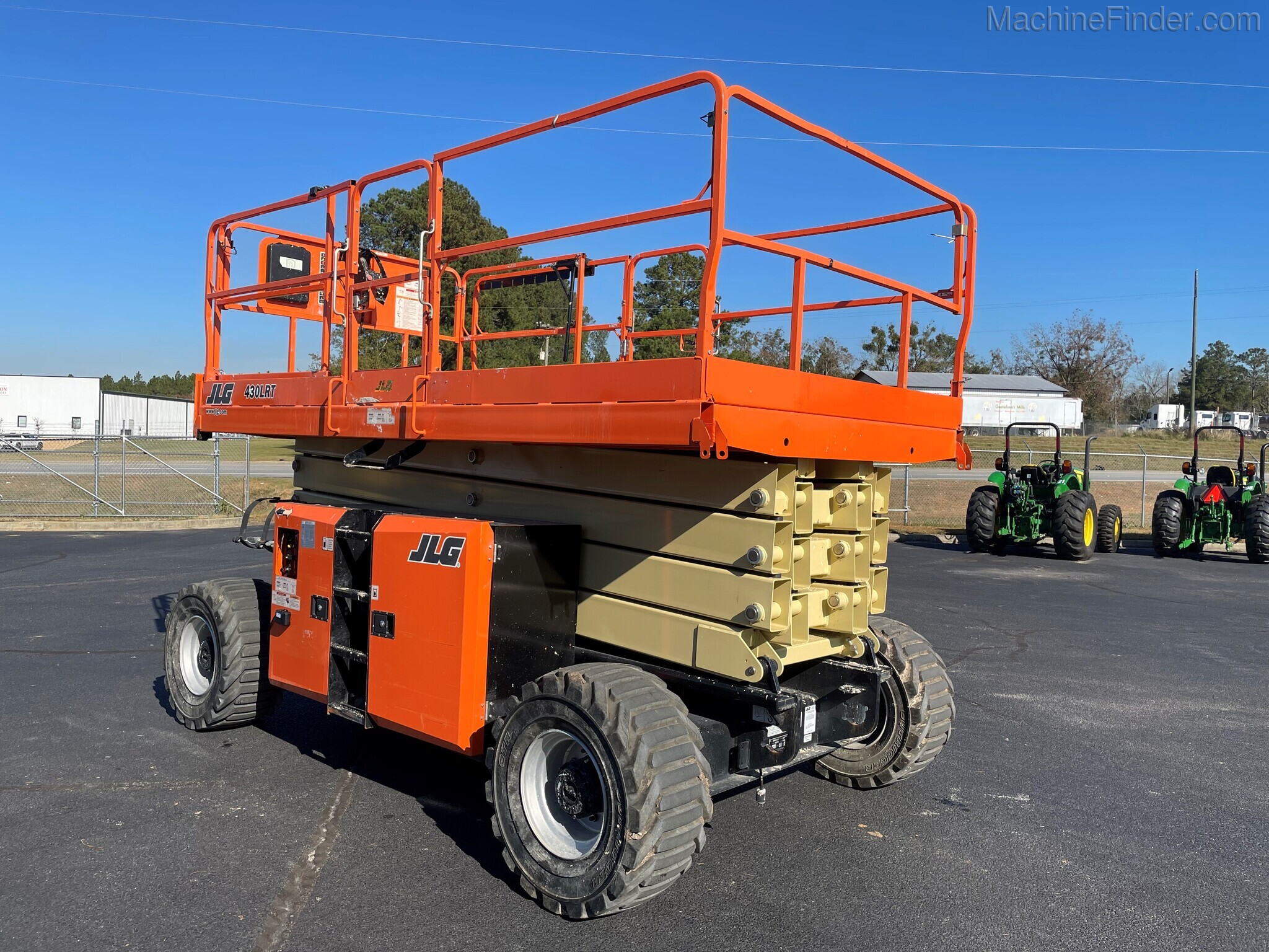 2018 JLG 430LRT Image 5
