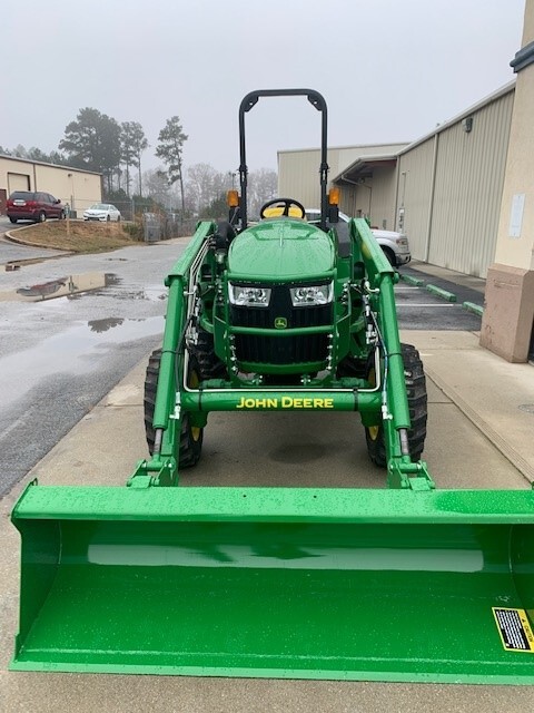 2023 John Deere 4044M Image 2