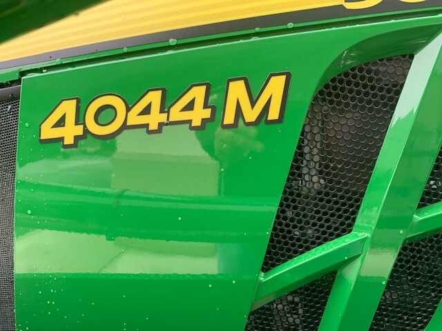 2023 John Deere 4044M Image 7