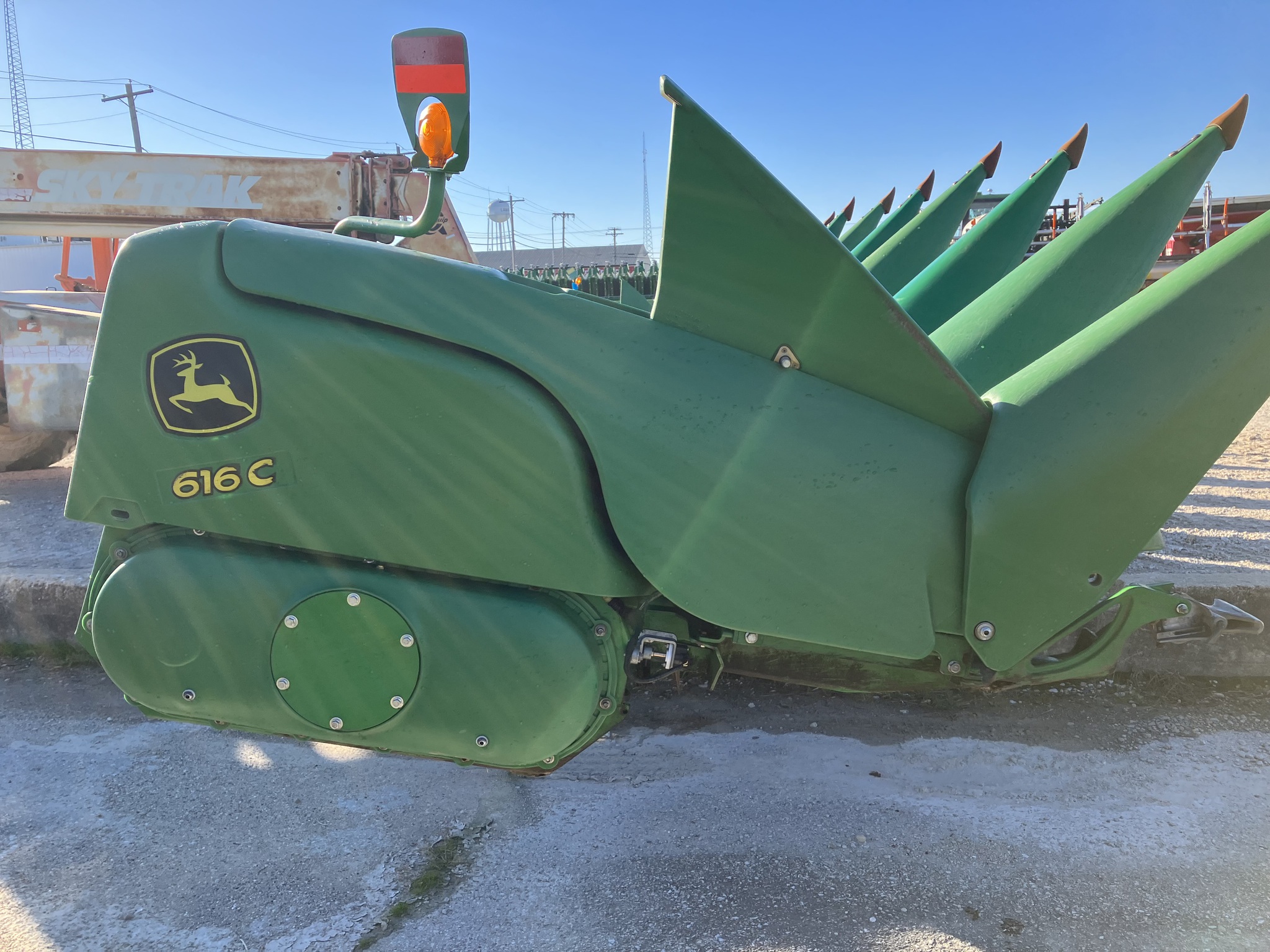  2014 John Deere 616C at Heritage Tractor in Lamar, MO