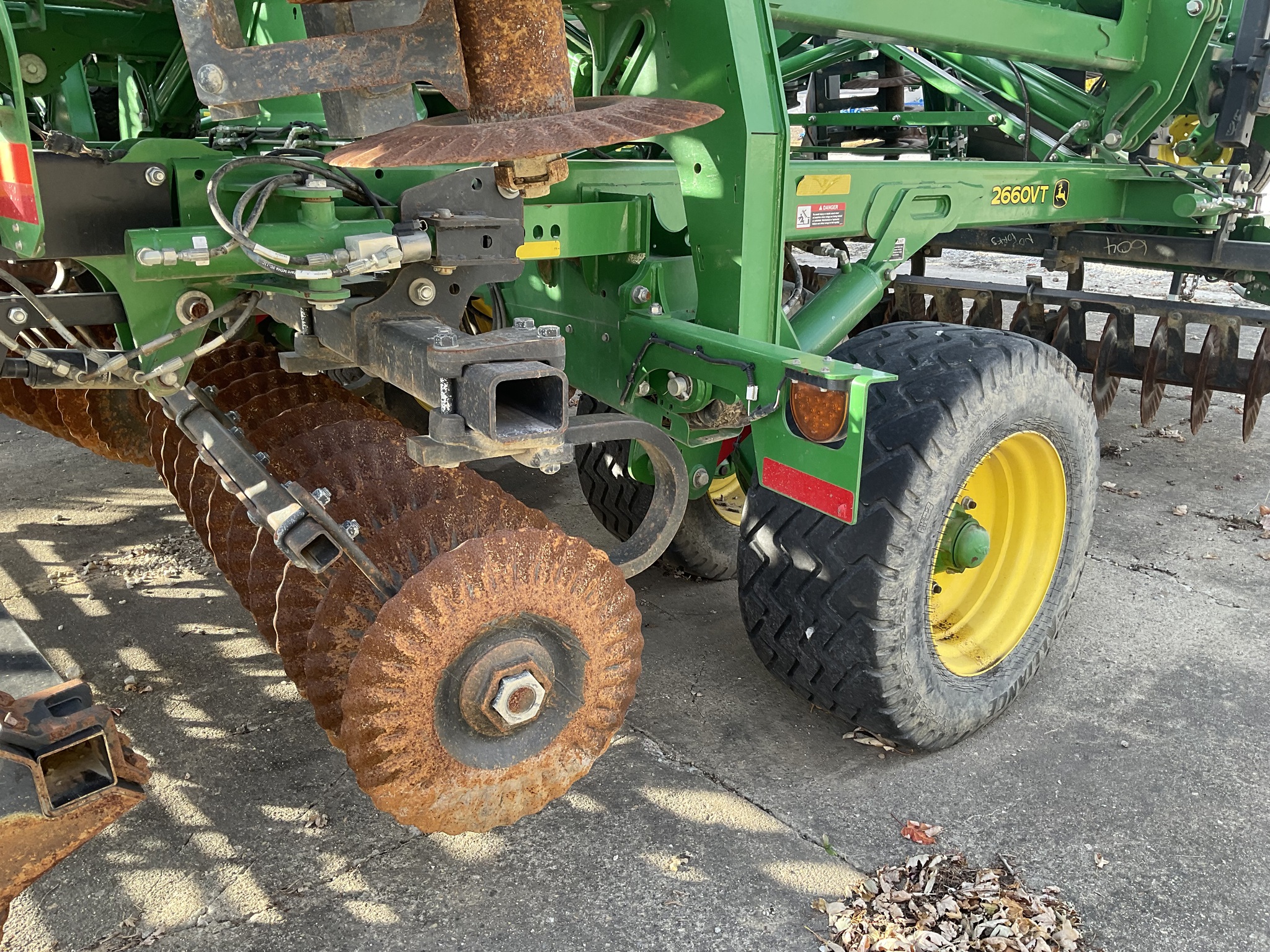 2020 John Deere 2660VT Image 8
