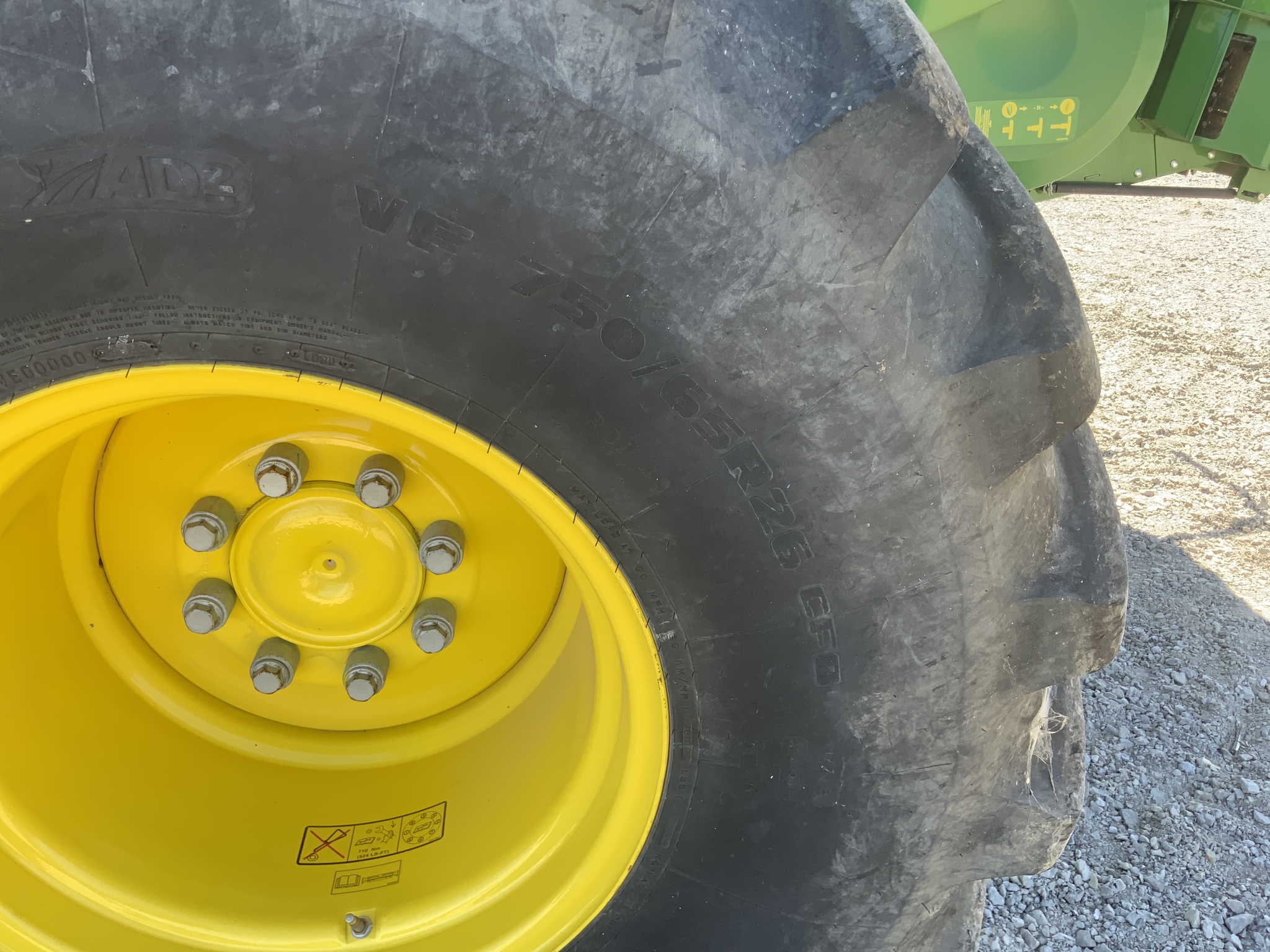 2022 John Deere S780 Image 9