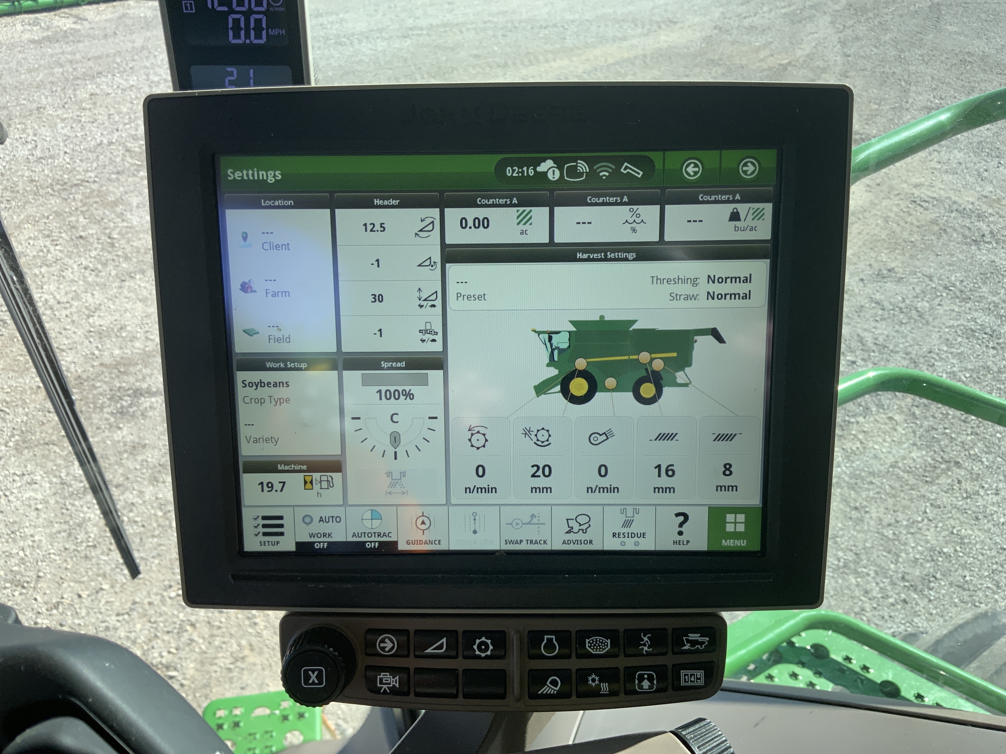 2022 John Deere S780 Image 16