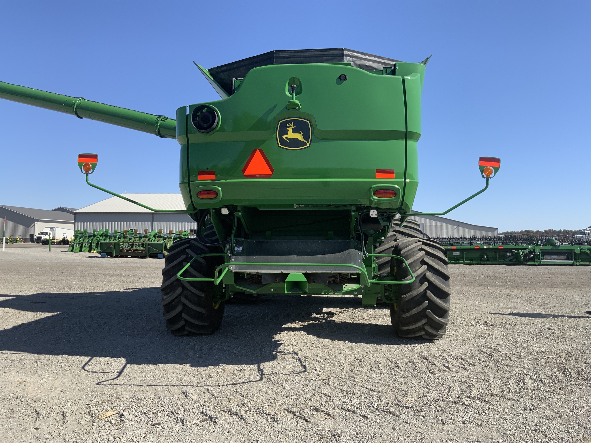 2022 John Deere S780 Image 18